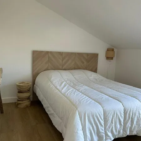 Lumineux Avec Balcon A Socoa, Proche - Fr-1-239-865 *